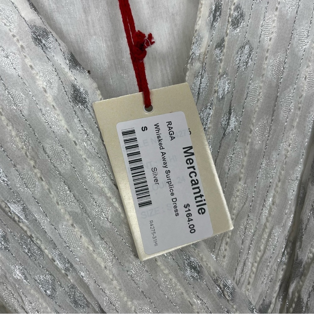 NWT ANTHROPOLOGIE RAGA WHISKED AWAY SURPLICE DRESS IN SILVER WHITE SIZE SMALL - Picture 14 of 15